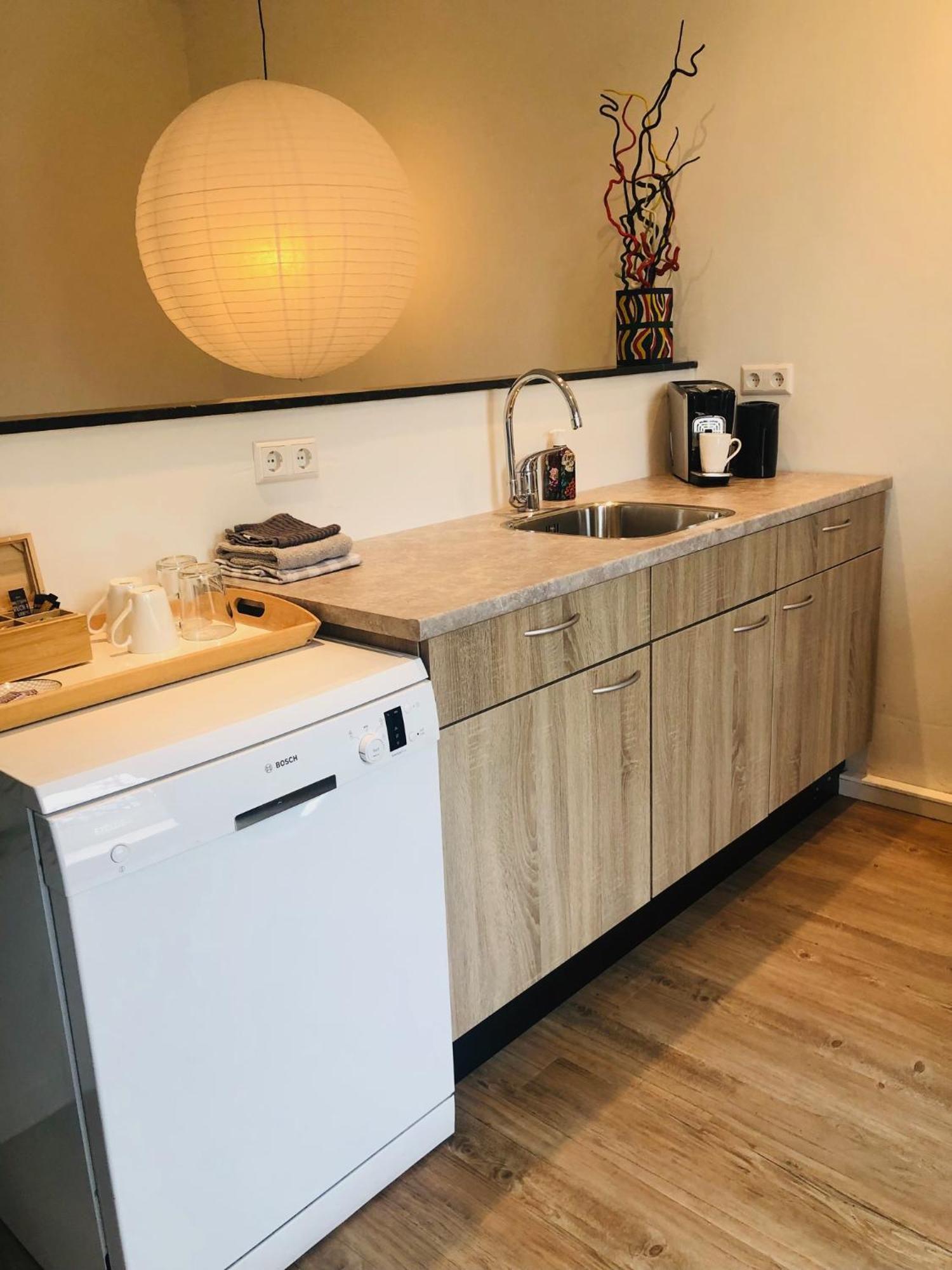 City Zen Apartment Enschede !Free Private Parking Eksteriør bilde